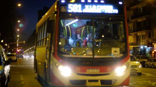 Hubo acuerdo y habrá colectivos a la noche, domingos y feriados