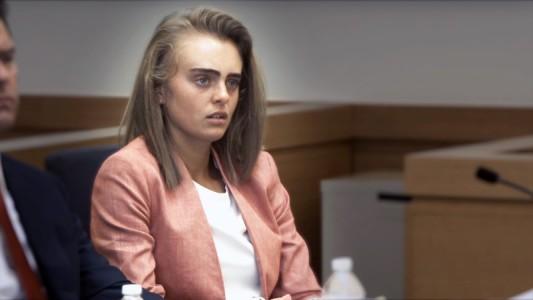 La historia de Michelle Carter, la joven que incitó por mensaje de texto el suicidio de su novio