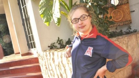 Deportista paralímpica debe dejar de ir a clases porque su obra social no paga la cuota