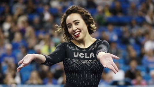Katelyn Ohashi, "la gimnasta 10", mostró al desnudo las imperfecciones de su cuerpo