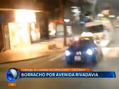 Condujo borracho durante 30 cuadras por avenida Rivadavia