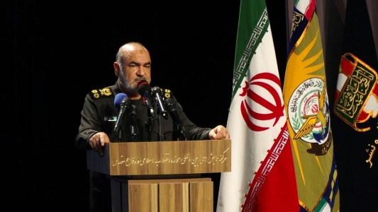 Irán amenaza con convertir en “campo de batalla” a países que le ataquen