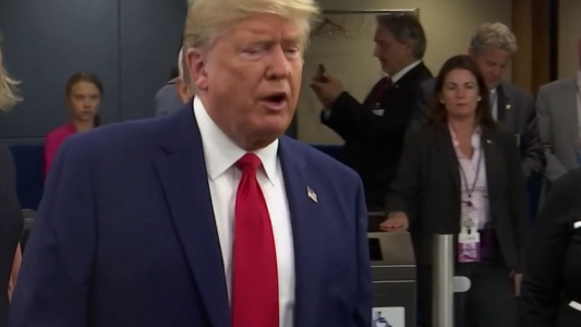 Encuentro cercano entre Greta y Donald