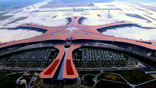 China inauguró el que será el aeropuerto más grande del mundo