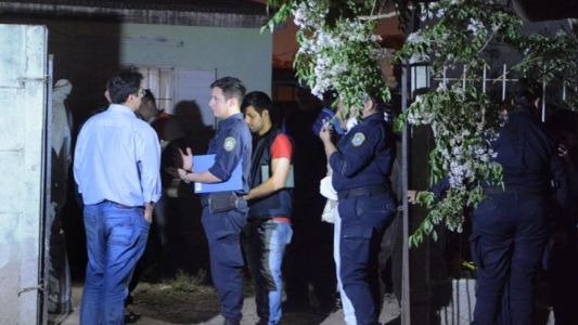 Una docente y su hijo de 14 años fueron encontrados ahorcados
