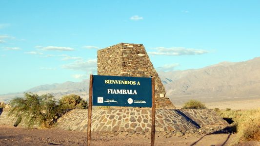 Estaban escondidos esperando al cumpleañero cuando entraron ladrones