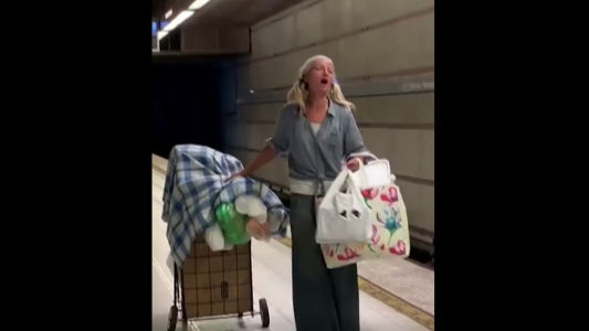 La conmovedora cantante de ópera indigente