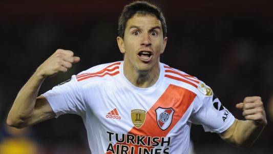 River, con Pinola en la zaga, recibe a Boca en la ida de las "semis"