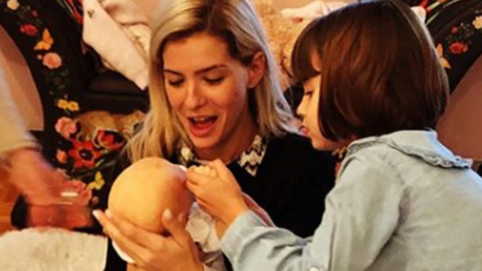 La pelea de las hijas de la China Suárez por un extraño juguete