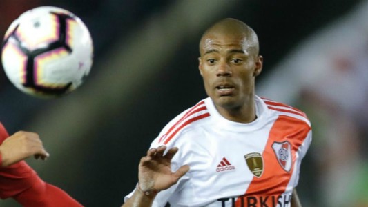 Video documento: ¿hubo mano de De la Cruz antes del penal a Borré en el superclásico?