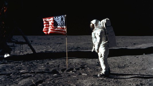 Buzz Aldrin en la Luna: el procesamiento digital de la foto arroja una revelación