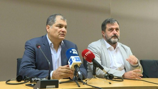 Crisis en Ecuador: Correa no descarta presentarse a elecciones