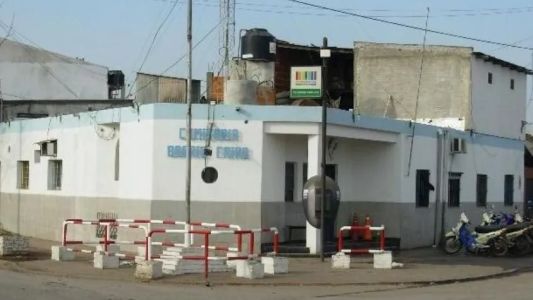 Buscan a un hombre acusado de asesinar y tirar en un pozo ciego a su pareja