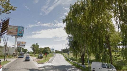 Discutió con su novia y la tiró del auto en la Panamericana