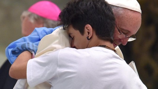 El Papa habló con una radio comunitaria: "Quiero jóvenes que se animen a soñar"