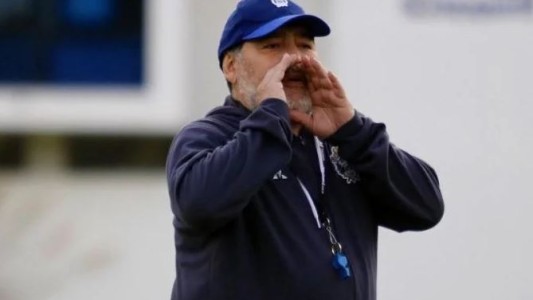 La irónica arenga de Maradona: "Estamos para jugar con el PAMI"