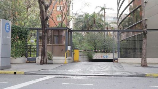 Una mujer fue baleada por su ex pareja cuando entraba a un hotel en Puerto Madero