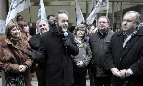 Presentaron un amparo por la reincorporación de las docentes desplazadas del jardín de Flores