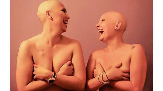 La emotiva historia de dos amigas que vencieron juntas el cáncer de mama