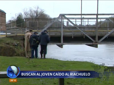 Sigue la búsqueda del joven que cayó hace 9 días al Riachuelo