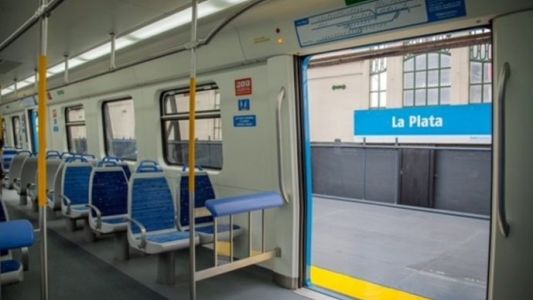 El ramal La Plata del Tren Roca suma cuatro servicios y extiende el horario hasta las 23