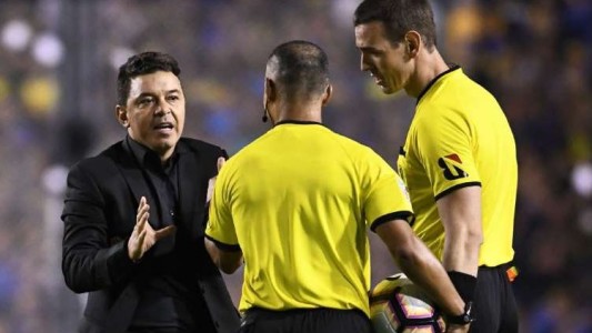 Gallardo y el arbitraje del Superclásico:"Las decisiones fueron escandalosas"