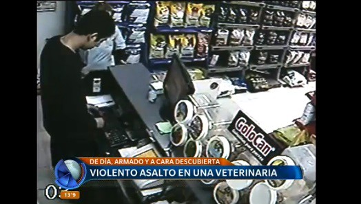 Violento asalto en una veterinaria