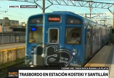 Trasbordo en la estación Kosteki y Santillán (1)
