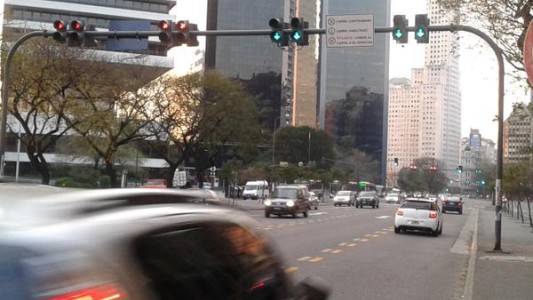 Habilitaron un carril antipiquetes en la Ciudad