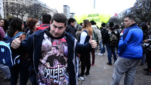 Fans de Callejeros se manifestaron en el Obelisco para pedir que los músicos no vayan presos