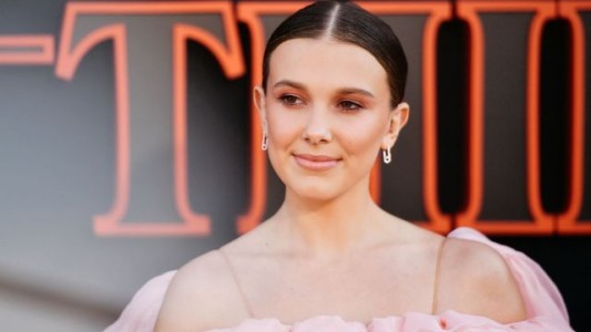 Millie Bobby Brown sorprendió con un renovado cambio de look