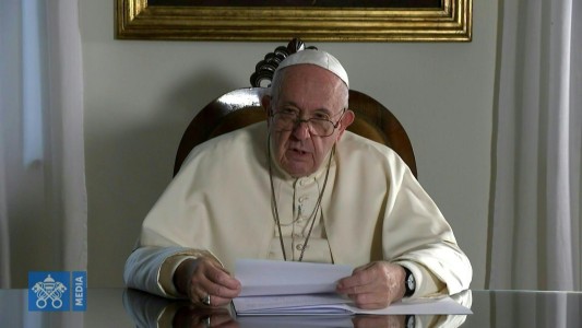 Antes de viajar a Japón, el papa condenó el uso de armas nucleares