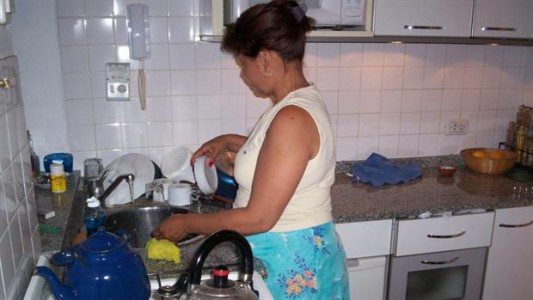 Paritaria histórica: las empleadas domésticas obtuvieron el 28% de aumento