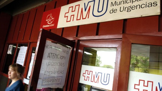 Fue a reclamar por un arreglo, la balearon y puede quedar parapléjica