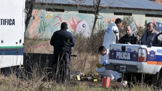 Sentenciaron a un joven a 15 años de prisión por enterrar viva a su hija recién nacida