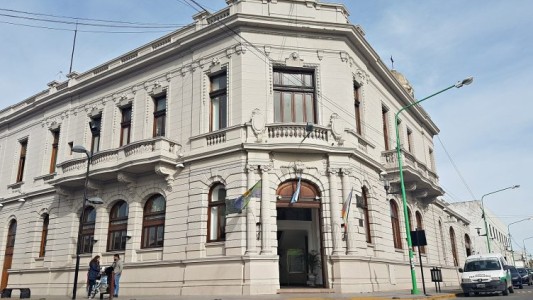 Quiénes son los muinicipales que cobrarán un "super bono" de fin de año de $ 32.000