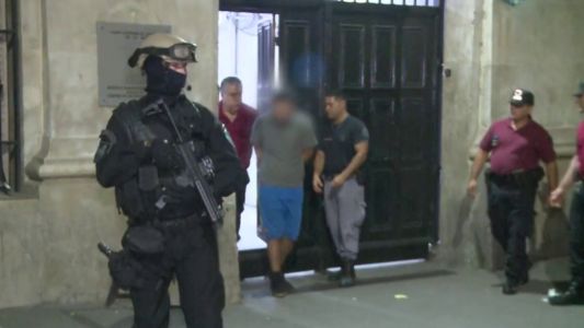 Deportación en tiempo récord para un narco venezolano detenido en Balvanera