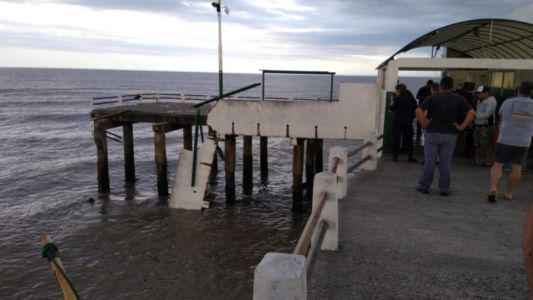 Se derrumbó el muelle de Mar de Ajó: tres pescadores cayeron al agua