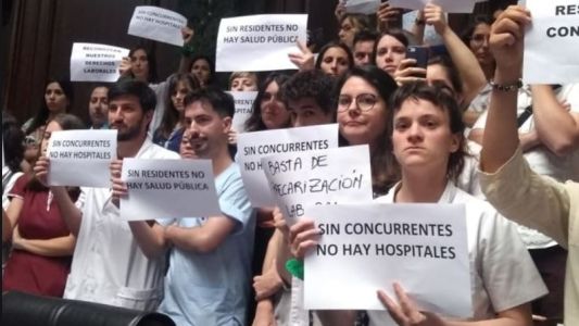 La Legislatura porteña dejó sin efecto la ley de residentes y concurrentes