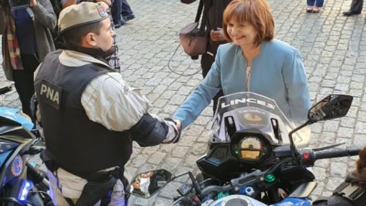 Patricia Bullrich presentó a la brigada Los Linces, que perseguirá motochorros