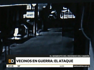 El video que muestra cómo hace explotar el camión del vecino