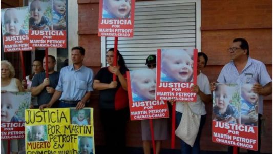 Chaco: una jueza llevó a juicio a una maestra y una auxiliar por la muerte de su bebé