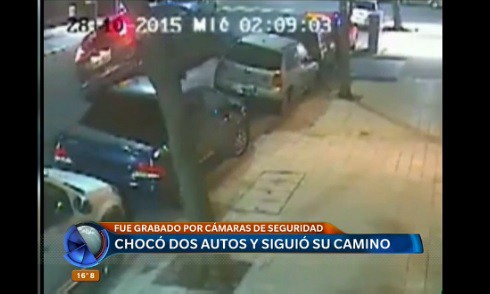 Palermo chico: chocó dos autos estacionados y siguió de largo