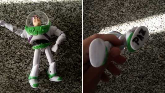 De película: encontró un muñeco de Toy Story y halló a la dueña por su nombre