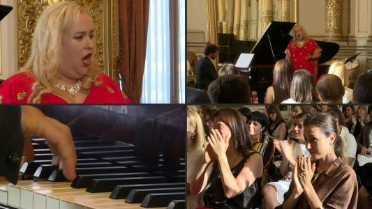 De tenor a soprano, la transexual que brilla en el Teatro Colón