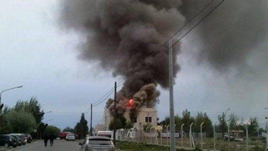 Un incendio destrozó la Cámara Oral Penal de Río Gallegos