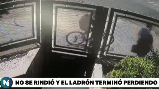 VIDEO: Bicichorro frustado, quiso robar y le salió muy mal