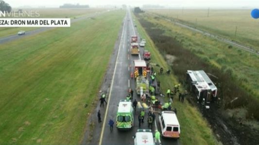 Vuelco en la Ruta 2: dos niños y dos adultos están en grave estado