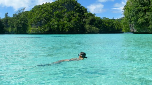 Prohíben el uso de protector solar en un archipiélago del Pacífico