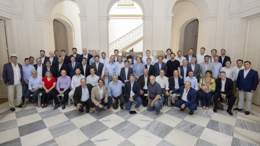 Jorge Macri calificó de "positiva" la reunión de Kicillof con intendentes opositores